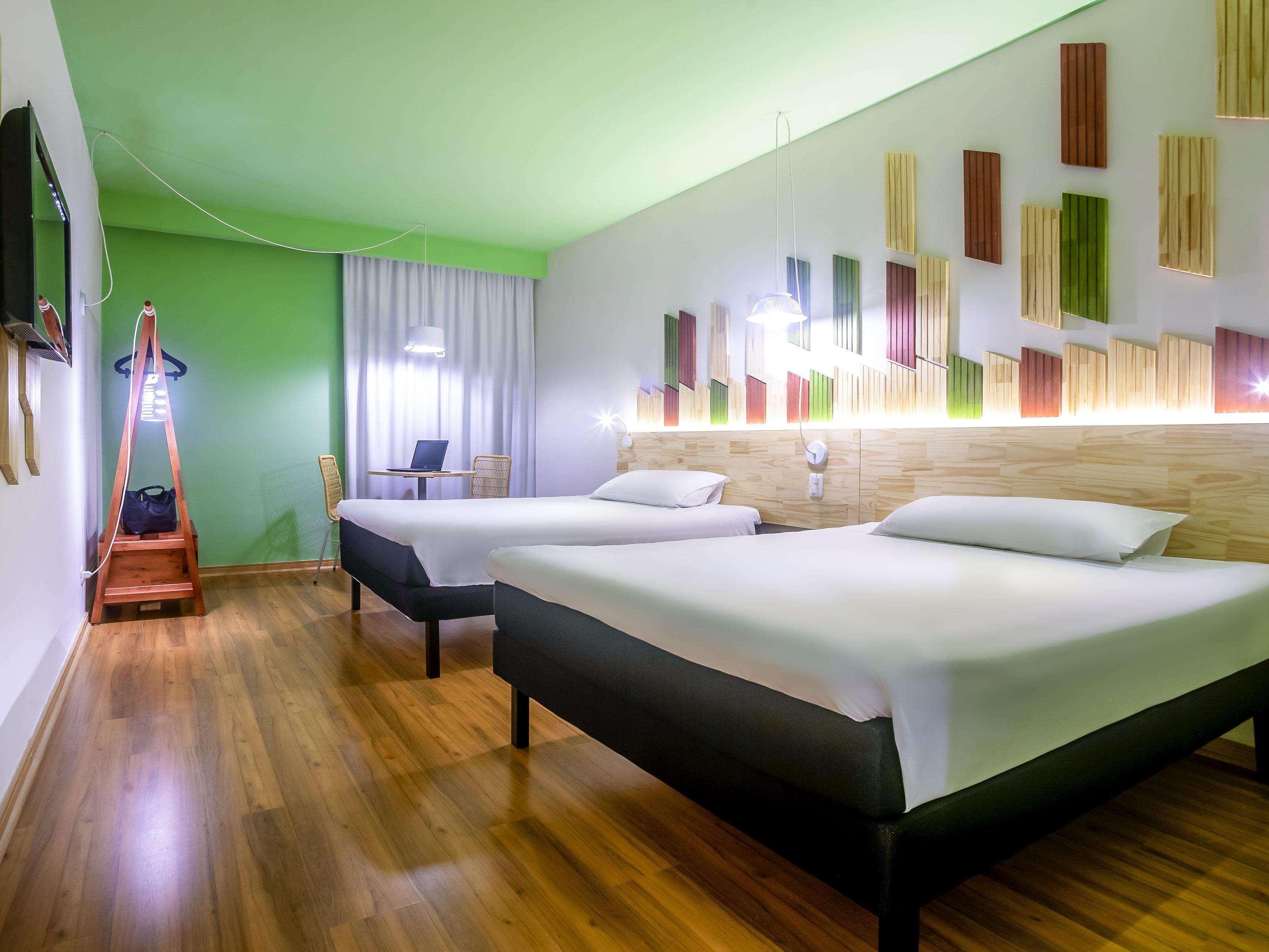 Hotel Nacional Inn Curitiba Santa Felicidade Eksteriør bilde